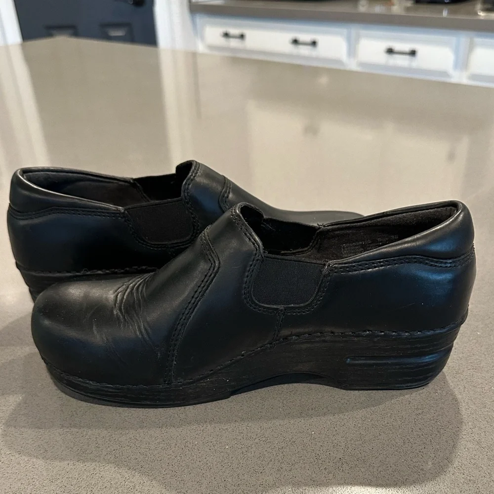 Dansko XP Leather Clog Nursing/Comfort - Picture 2 of 8
